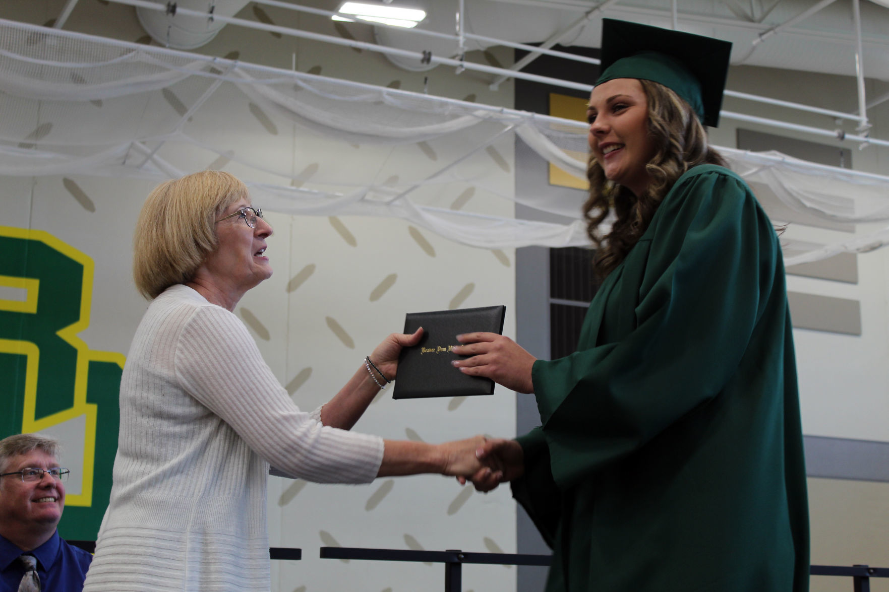060219-ctzn-news-bd-grad121.jpg